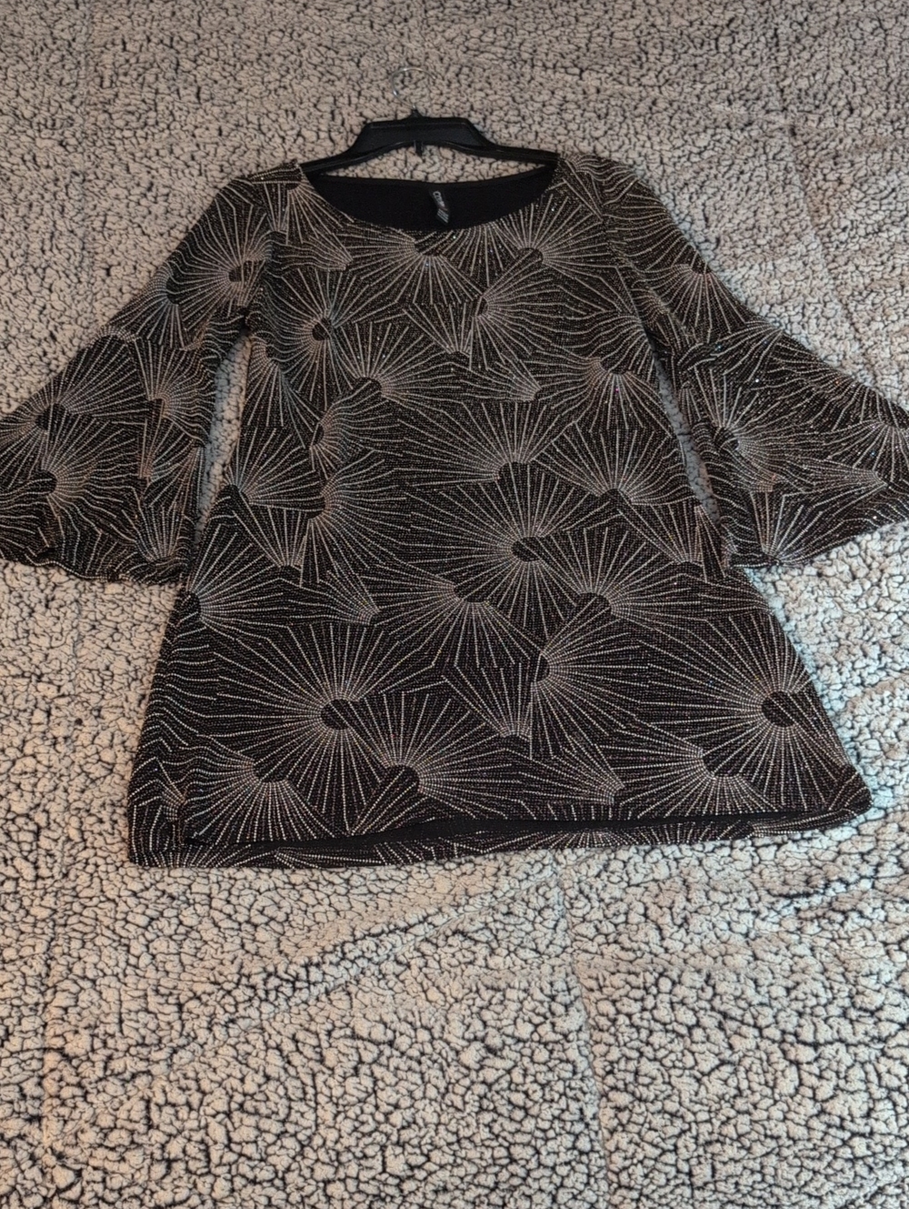 Colori | Black & Silver Sparkle Bejewelled Long-Sleeve Sheath Dress - Picture 7 of 11